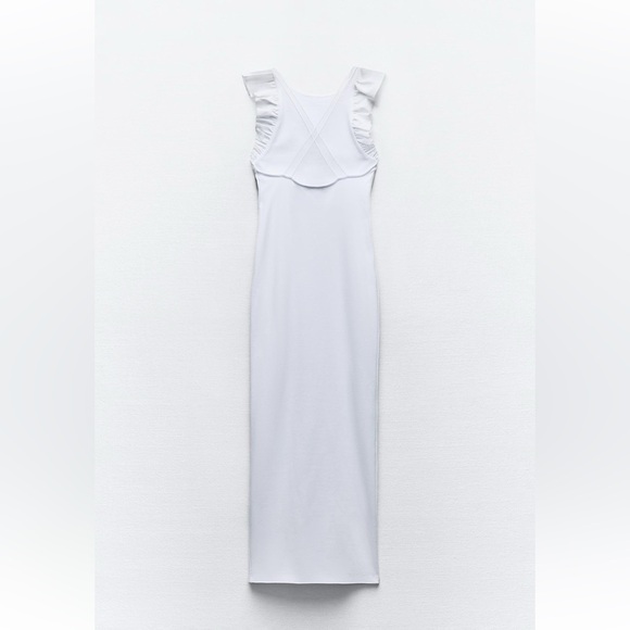 Beautiful ZARA Ribbed Ruffled Dress - Picture 4 of 8
